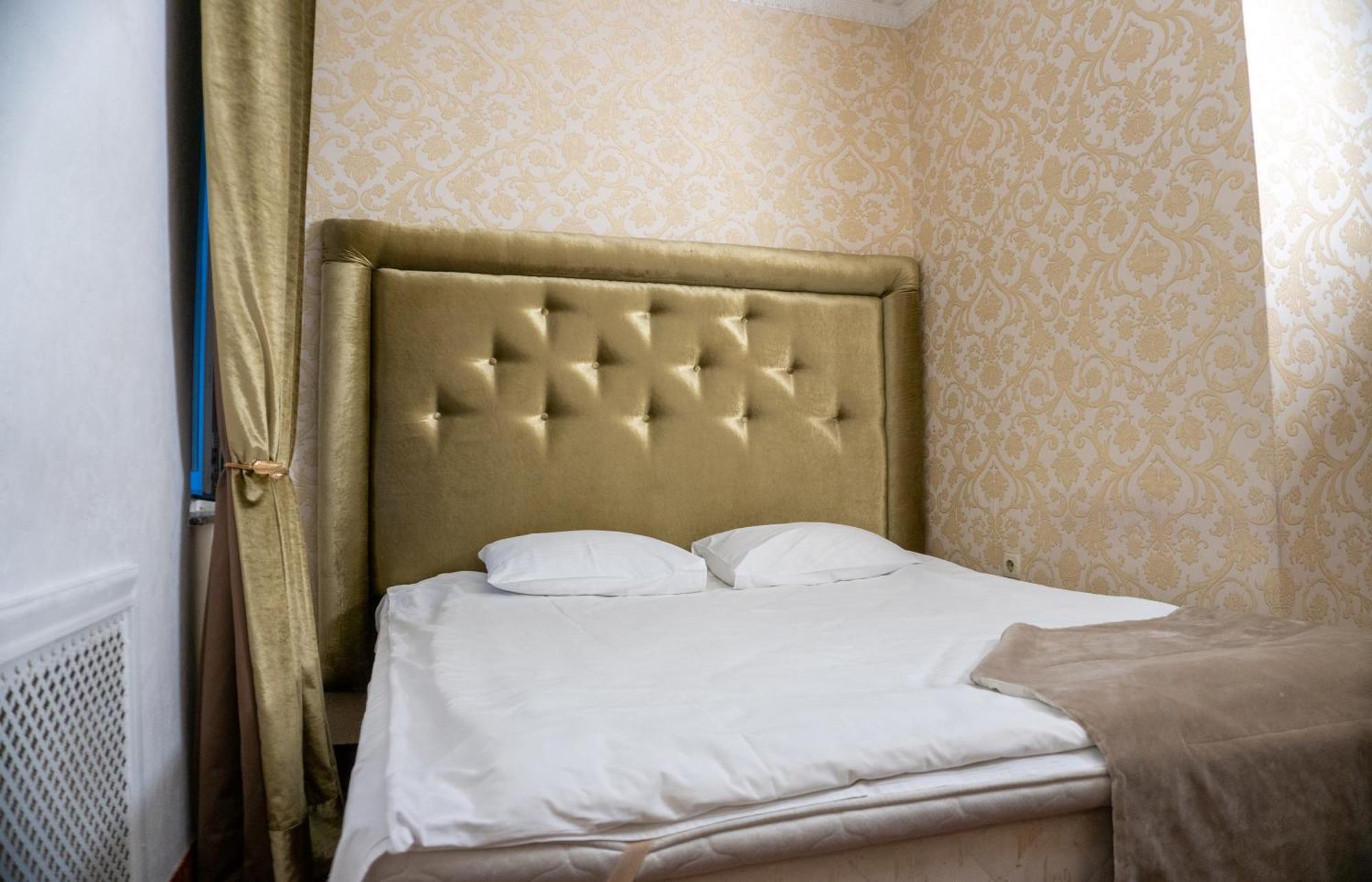 De Paris Hotel Kiev Ngoại thất bức ảnh