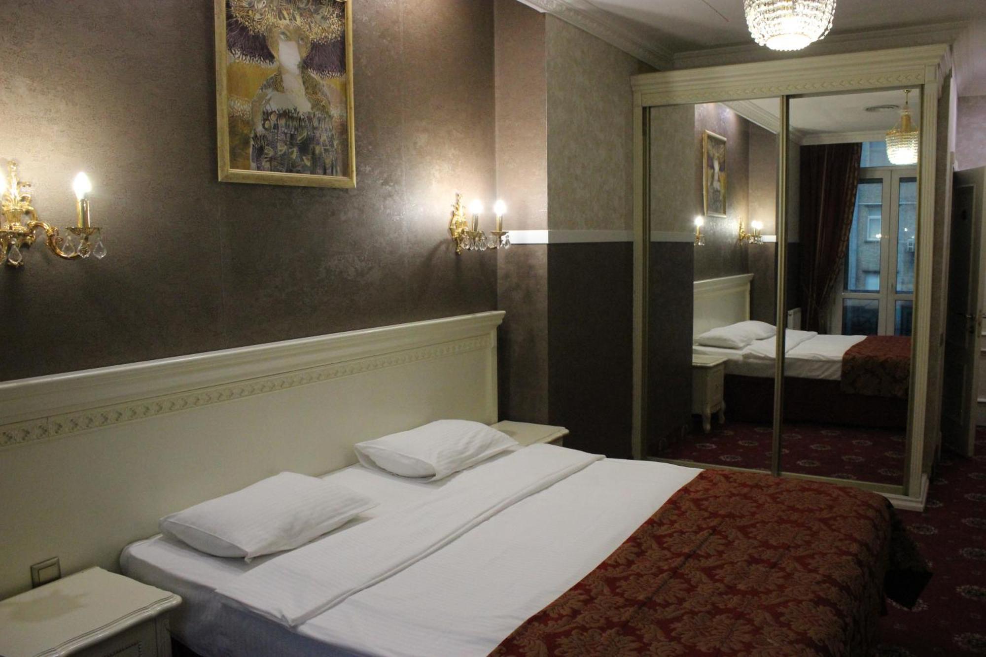 De Paris Hotel Kiev Ngoại thất bức ảnh