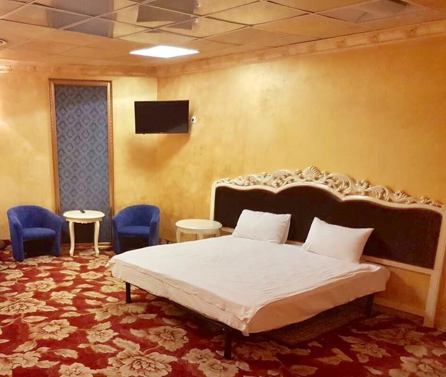 De Paris Hotel Kiev Ngoại thất bức ảnh